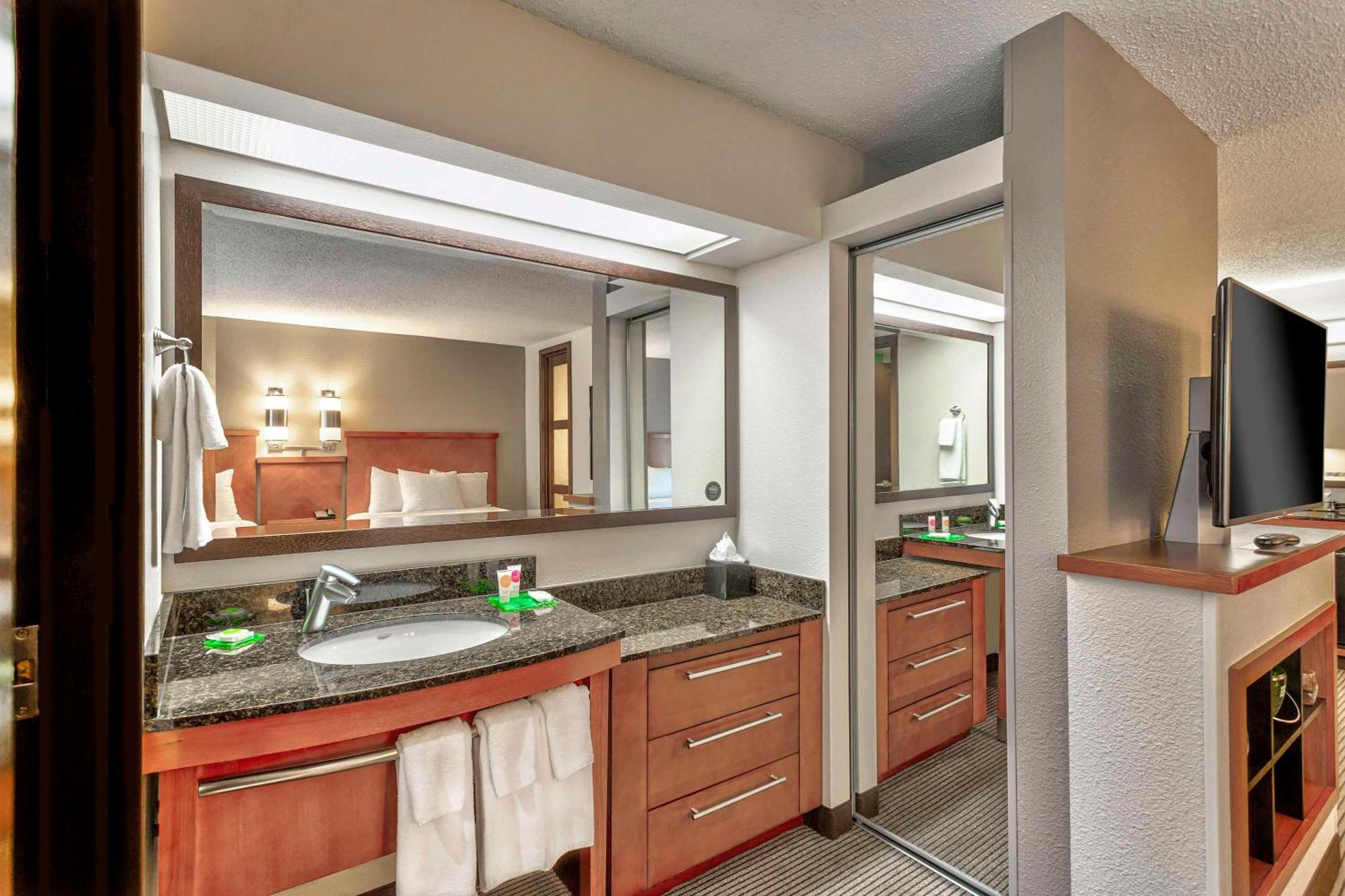 Hyatt Place Kansas City/Overland Park/Convention Center Esterno foto