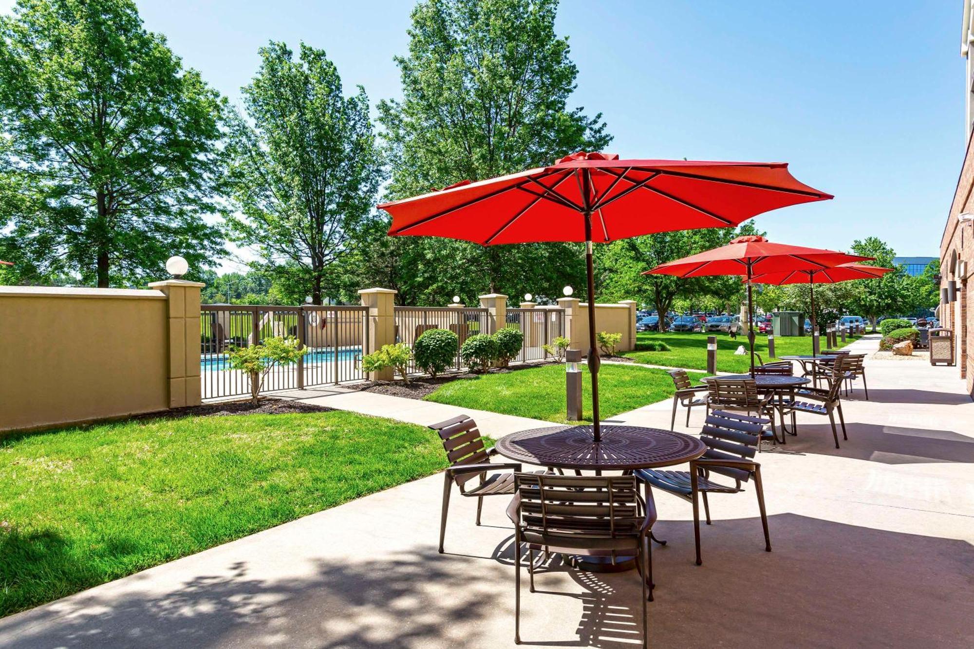 Hyatt Place Kansas City/Overland Park/Convention Center Esterno foto